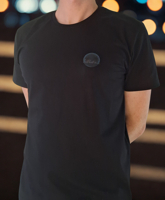 Sunset Glow T-Shirt "ALL BLACK"